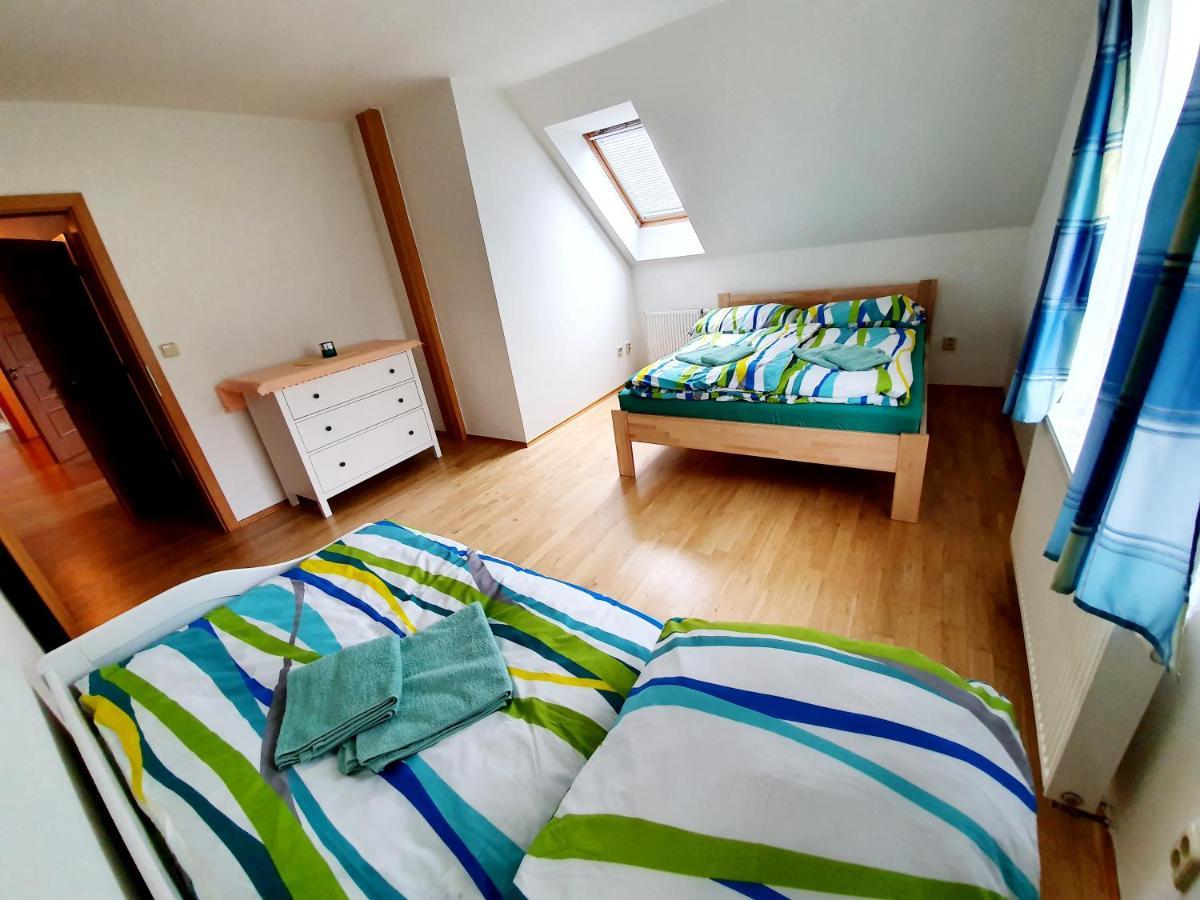 Apartmany Srni U Hlinska Глінско Екстер'єр фото