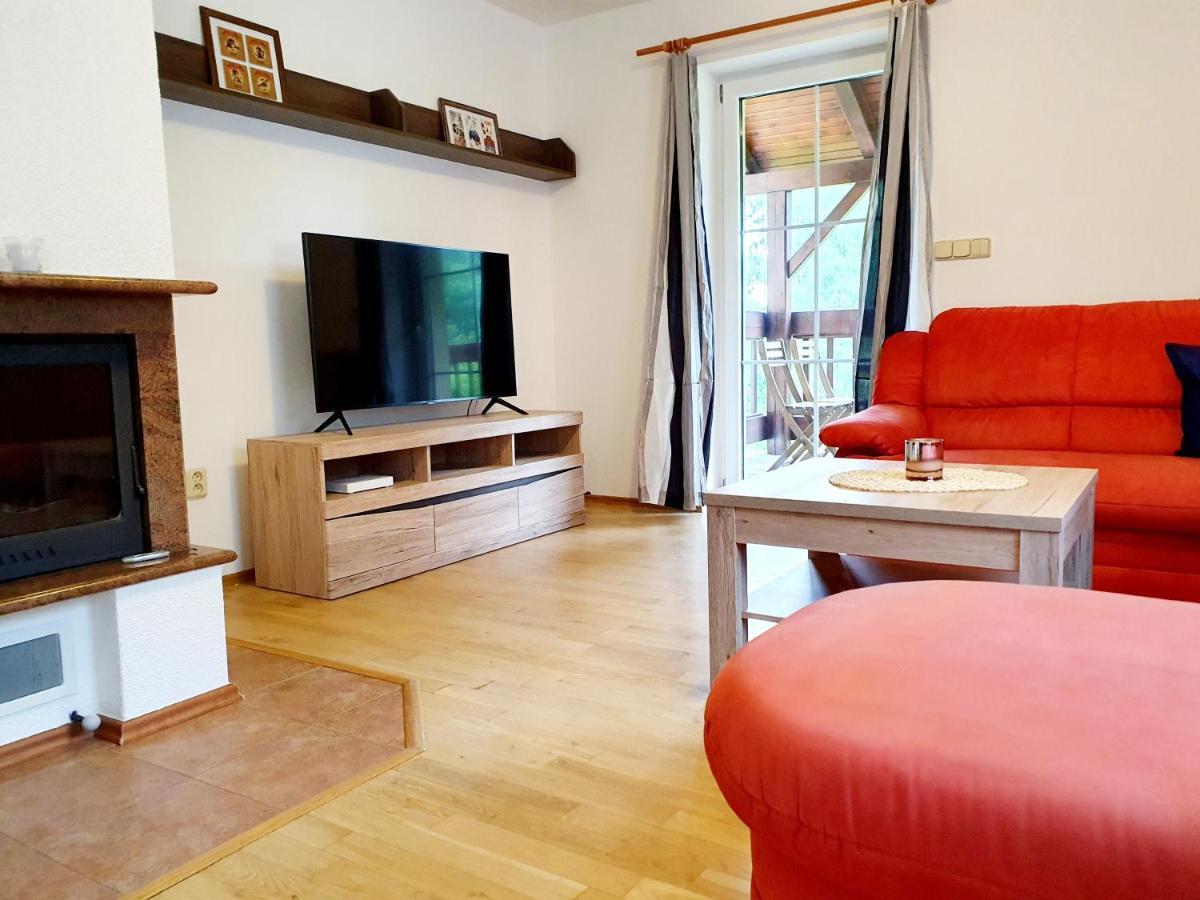 Apartmany Srni U Hlinska Глінско Екстер'єр фото
