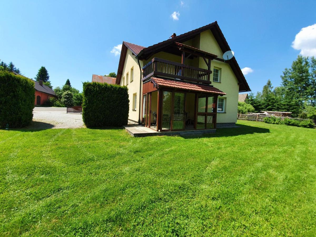 Apartmany Srni U Hlinska Глінско Екстер'єр фото